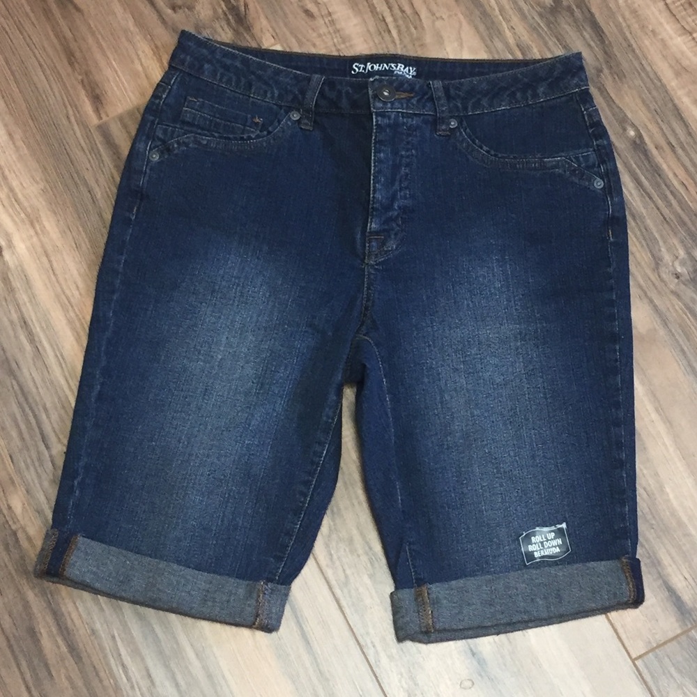 ⬇️ St. John’s Bay Denim Bermuda Shorts